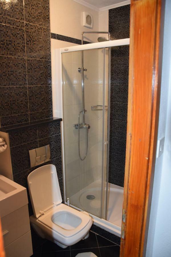 Apartman Linda 1 Baska Voda Bagian luar foto
